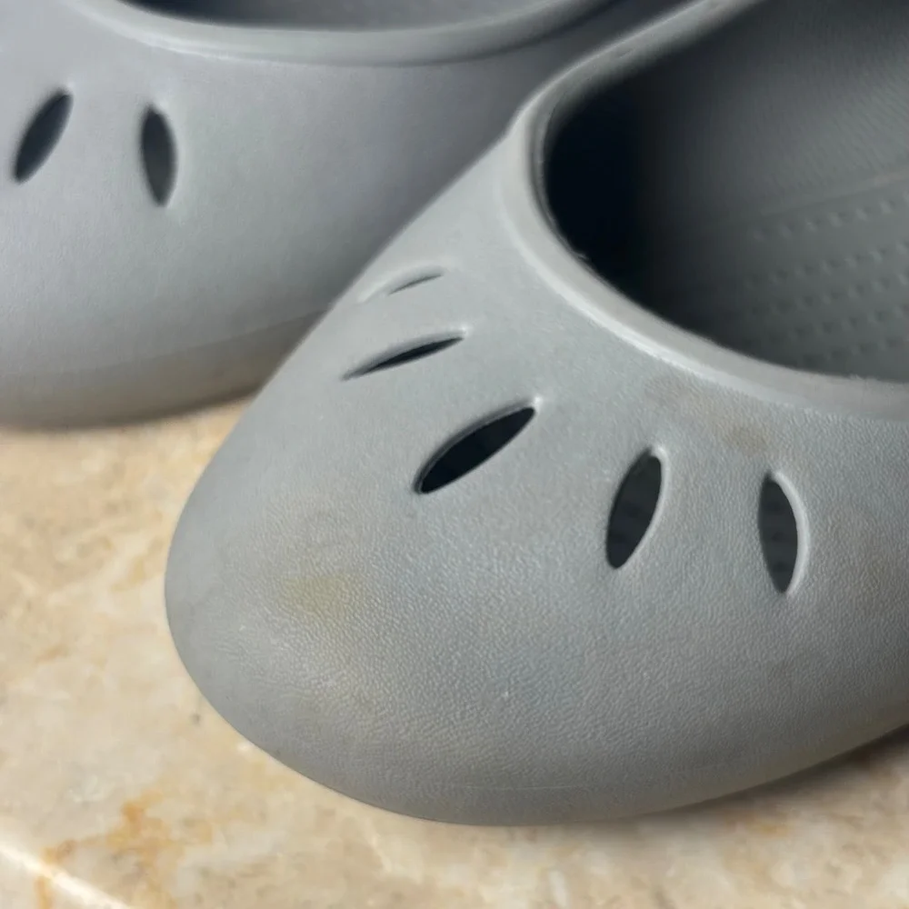 Crocs Sienna Flat W9 Gray Cut Out Slip On Comfort Shoes